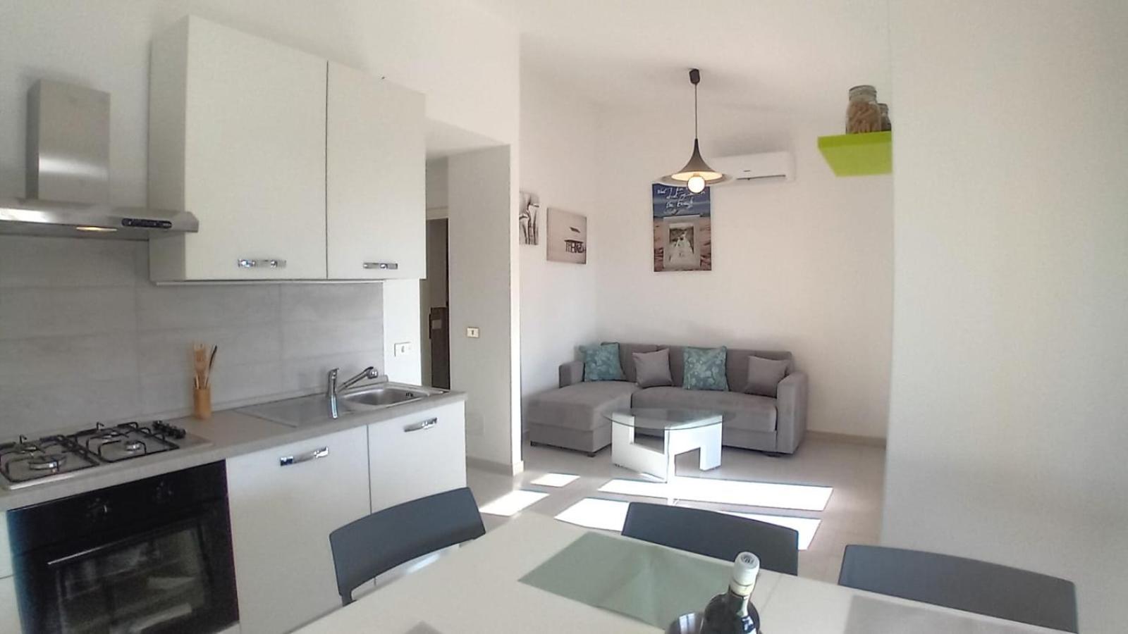 Villini Cala Del Sole - Infinityholidays 帕拉迪索海岸 外观 照片